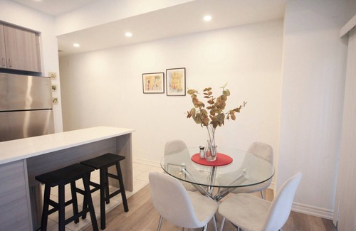 Pickering House | Cozy, Cute Home Away from Home