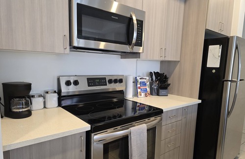 Pickering House | Cozy, Cute Home Away from Home