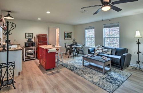 Demorest House | Cozy Demorest Cottage Fire Pit and Porch