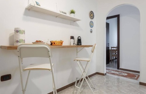 Carini House | Cozy detached cottage with outdoor spaces. Ideal for families.
