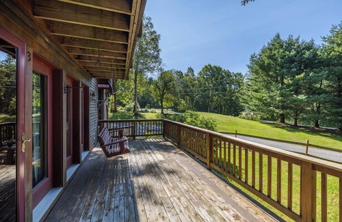 Sunday River Area Cabin | Cozy Dog Friendly Cabin 8 Miles to Sunday River