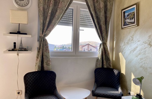 Podgorica Ski Chalet | cozy double room with balcony/very central