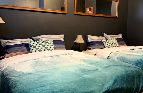 Sidney Apartment | Cozy Downtown Guest Suite with Patio, Free Parking, Pet-Friendly