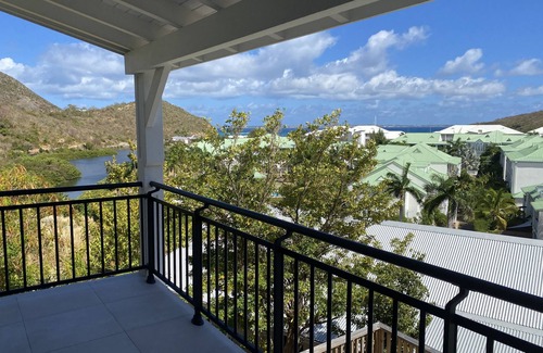 Anse Marcel Apartment | Cozy Duplex Cottage Sea and Marina View