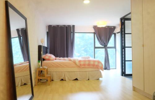 Damansara Perdana Apartment | Cozy duplex facing misty hill
