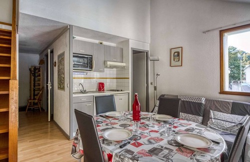 Bareges Apartment | Cozy duplex for 6, 2 bdrms, balcony, parking, near the slopes in Barèges