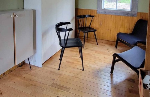 Ferme-Neuve Cabin | Cozy Eco Cabin on Lake