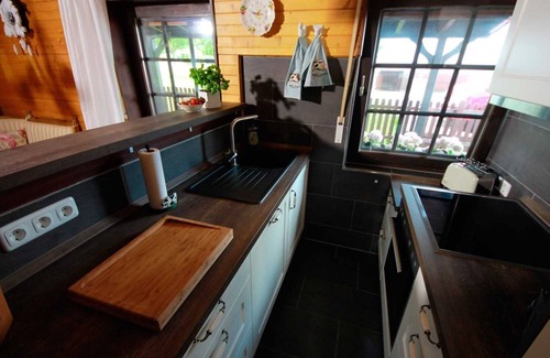 Hoffeld Cabin | Cozy Eifelhäuschen in the green near Nürburgring -