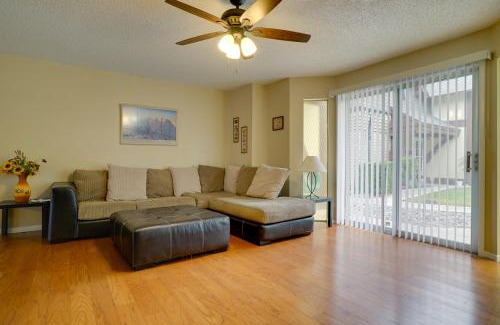 Thunderbird Apartment | Cozy El Paso Condo with Patio about 7 Mi to Dtwn!