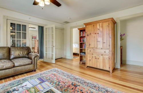 Elkhart Lake Apartment | Cozy Elkhart Lake Apartment Walk to Town and Dining