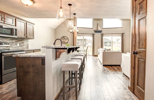 Spirit Lake House | Cozy Fall Getaway with Fire Pit at Lake Okoboji