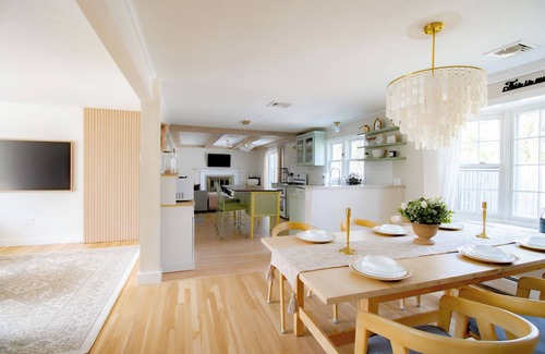 Centerville House | Cozy family-friendly home in Cape Cod, mins to beaches/amenities, +EV Charging!