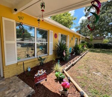 Lake Magdalene House | Cozy Family Home in Tampa with Private & Heated POOL