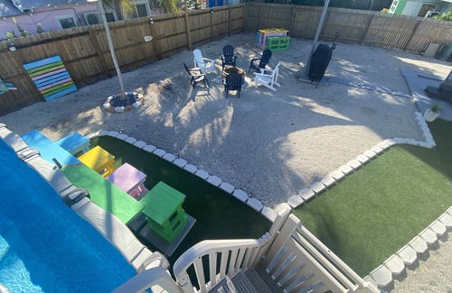 Marathon House | COZY FAMILY HOME-POOL-HOTTUB -5 minute drive to sombrero beach-private property
