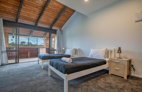 Riverhead Villa | Cozy Family Life Style Villa