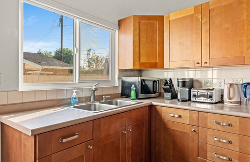 Duarte House | Cozy Family Retreat With Fireplace Spacious Yard