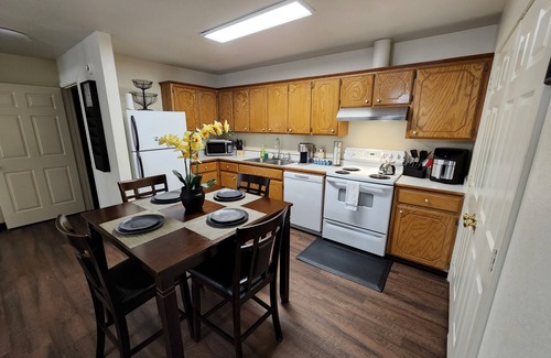 Idabel Cottage | Cozy Family-Sized Cottage - Ideal base to explore Idabel, Broken Bow, Hochatown
