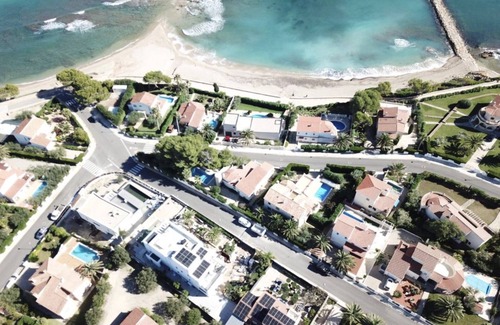 El Perello House | Cozy finca “Oliveres3”. Only 80m to the beach. Completely renovated in 2022.