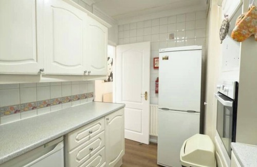 East Walworth Apartment | Cozy flat near Hyde Park