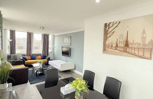East Walworth Apartment | Cozy flat near Hyde Park