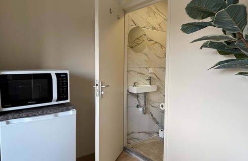 Stratum Apartment | Cozy & Fully Equipped Studio in Eindhoven 02