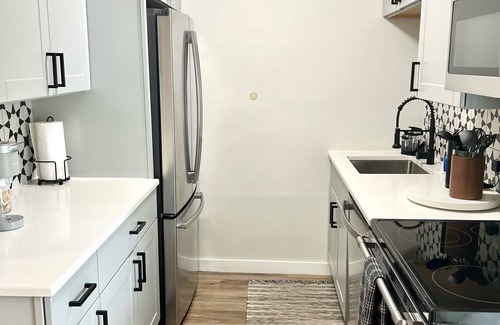 Gainesville House | Cozy Gainesville Getaway 1.7 miles from Stadium!