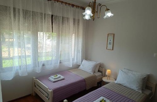 Orestida Apartment | Cozy Garden House
