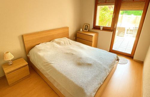 Rakoscsaba Apartment | Cozy Garden House in Budapest