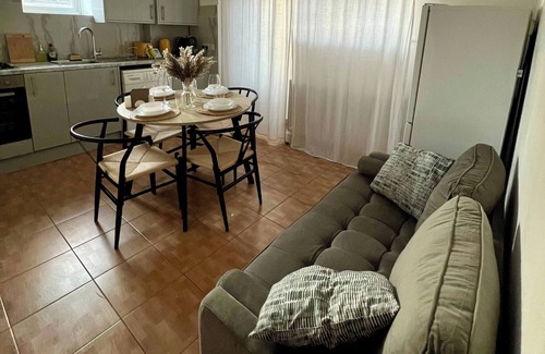 Northfield Apartment | Cozy Getaway in LondonEasy access to Heathrow