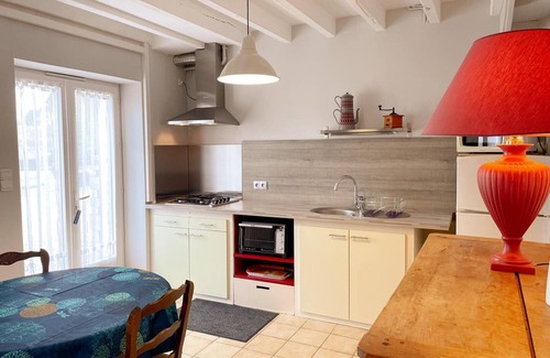 Couffy Cottage | Cozy Gîte with Private Terrace, Garden View, and Modern Amenities in Couffy