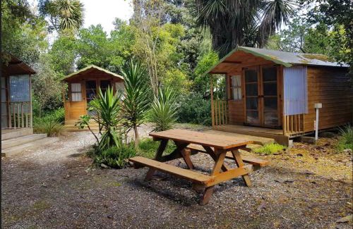 Motueka House | Cozy Glamping Cabins