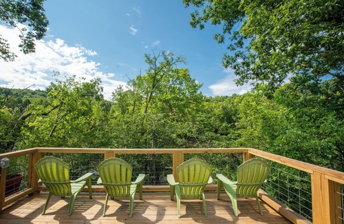 Sinks Grove Cabin | Cozy Glamping Dome on the Greenbrier River