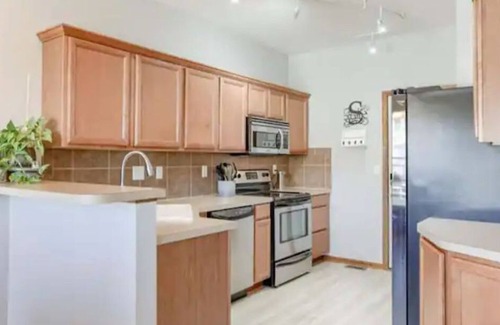 Lincoln House | Cozy Haven in Lincoln, Nebraska!