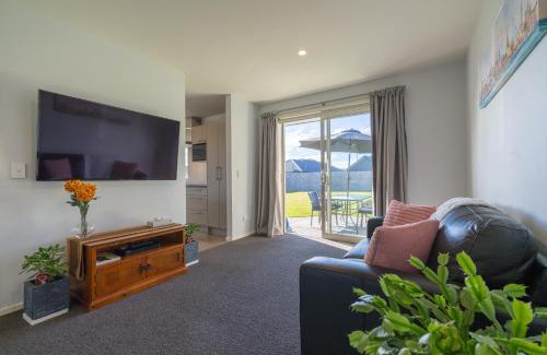 Te Anau House | Cozy Haven - Te Anau Holiday Home