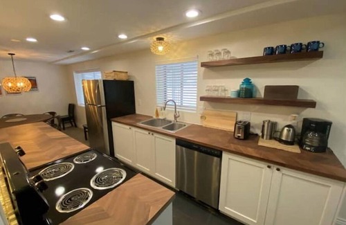 Sandy Apartment | Cozy Hideaway for 8 near Canyons