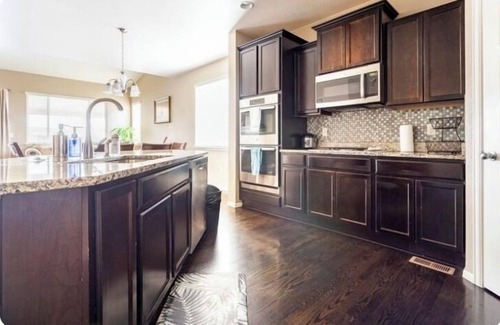 Brighton House | Cozy hideaway in Spruce: 4BR Retreat close to DIA