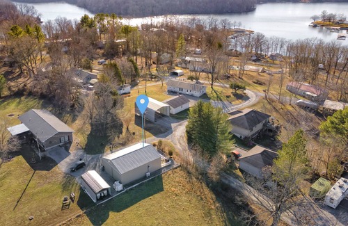 Marion House | Cozy Hideaway minutes from the Lake of Egypt