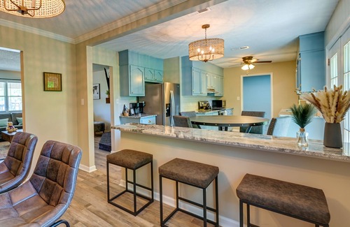 High Point House | Cozy High Point Vacation Rental: Near HPU Campus