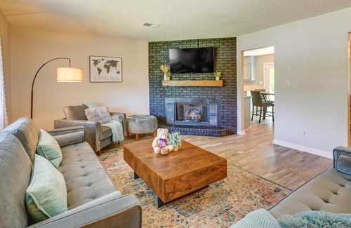 High Point House | Cozy High Point Vacation Rental Near HPU Campus