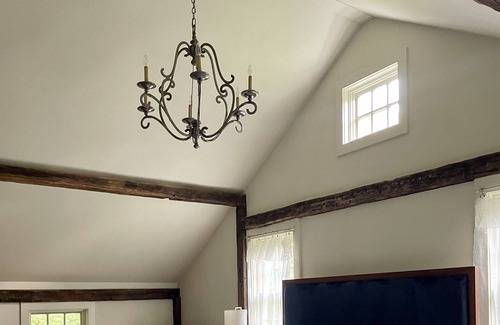 Lewisboro House | Cozy Historic Estate on 3 acres with Chef's Kitchen, Fireplaces, Pool, Hot Tub