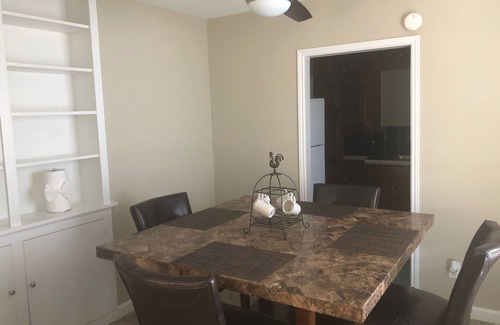 Mission House | Cozy historical district home, by 5x5 & downtown!