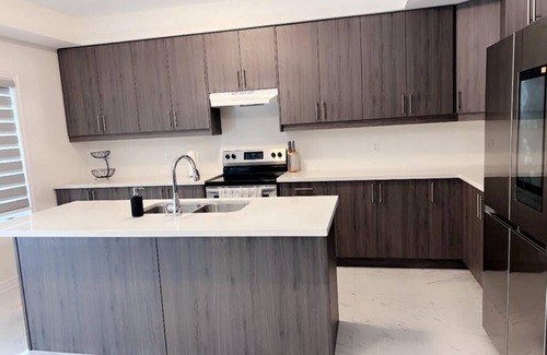 Durham Region House | Cozy Home away from Home