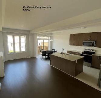 Kitchener House | Cozy Home for 10 people