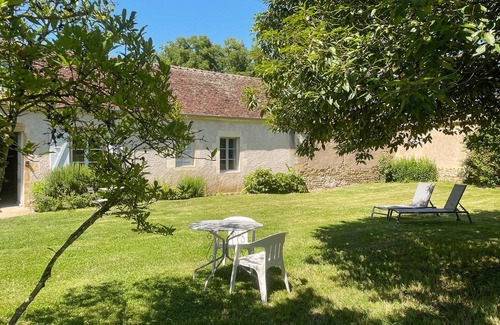 Sainte-Marie House | Cozy home in St. Jean Aux Amognes