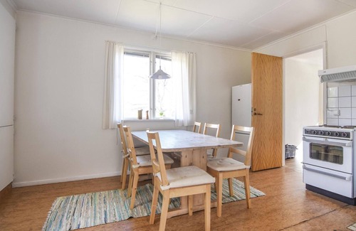 Arjang House | Cozy home in årjäng with WiFi