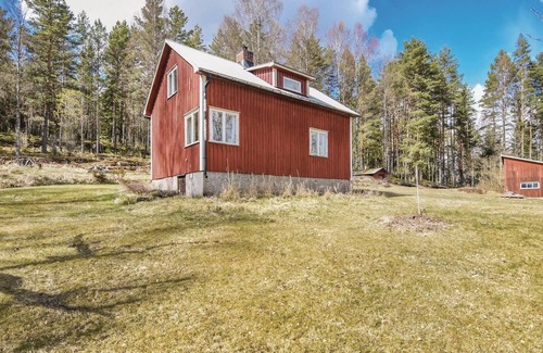 Arjang House | Cozy home in årjäng with WiFi