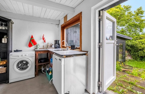 Tejn House | Cozy home in Allinge with kitchen