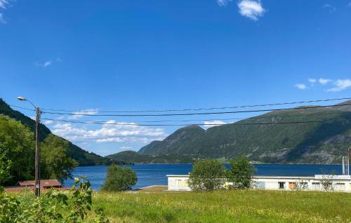 Volda House | Cozy Home In Austefjorden With Wifi