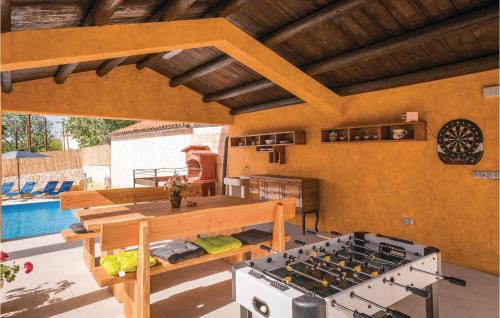 Petehi House | Cozy Home In Barban With Wifi