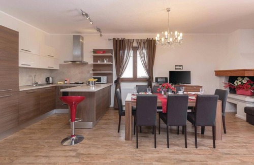 Barbariga House | Cozy home in Betiga with WiFi